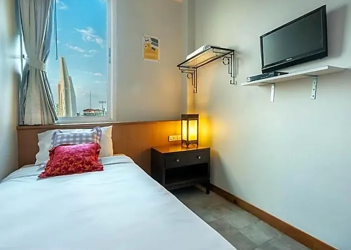 Collection O Dinso Boutique 3* Bangkok